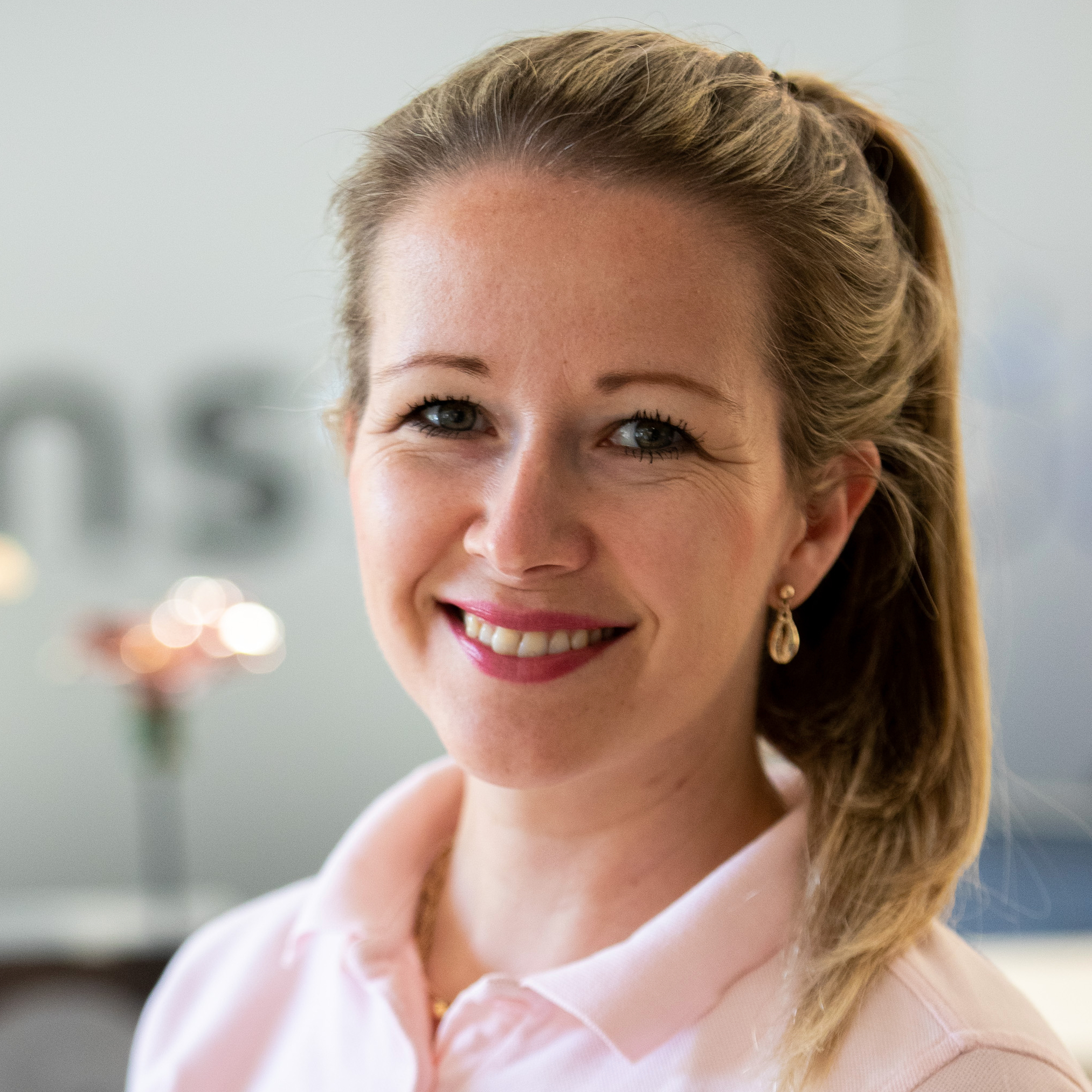 Petra van Bostelen-Caisova, preventieassistente de schans tandartsen